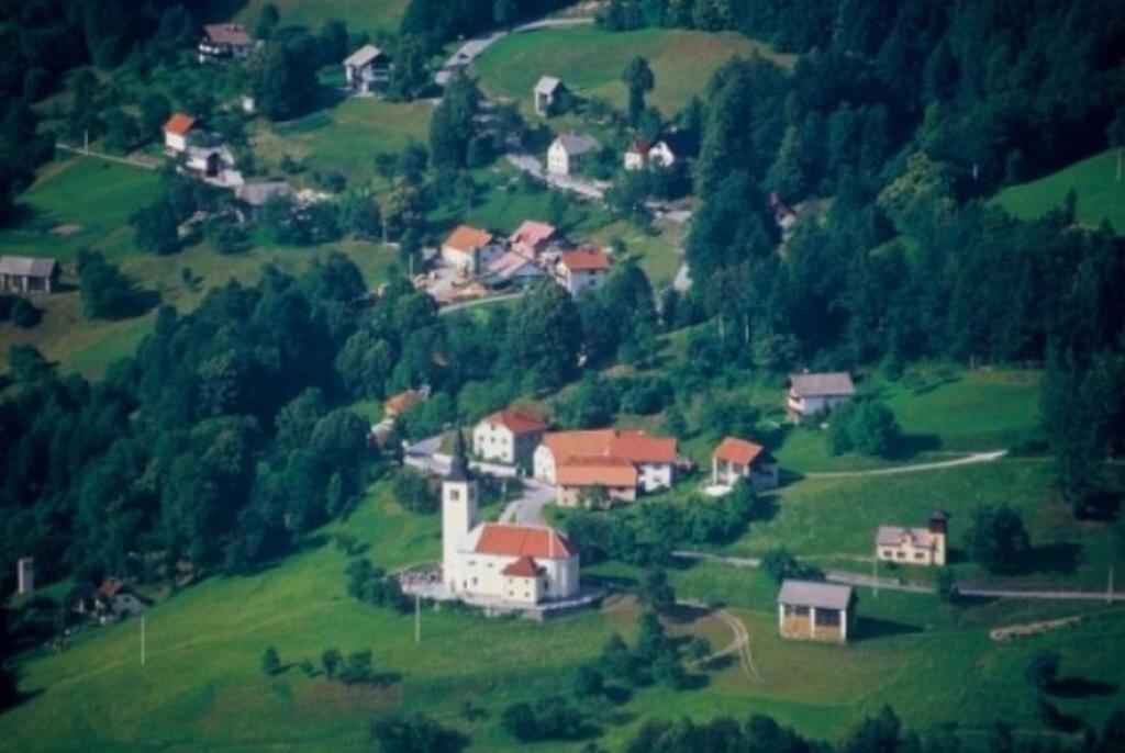 Apartments Pri Marjetki Cerkno Luaran gambar